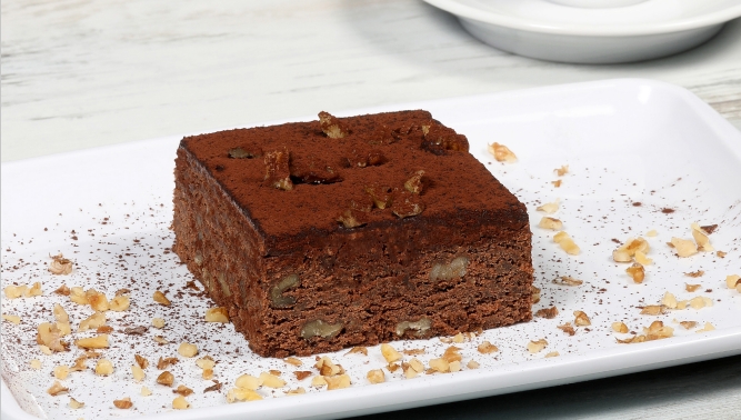 BROWNİ