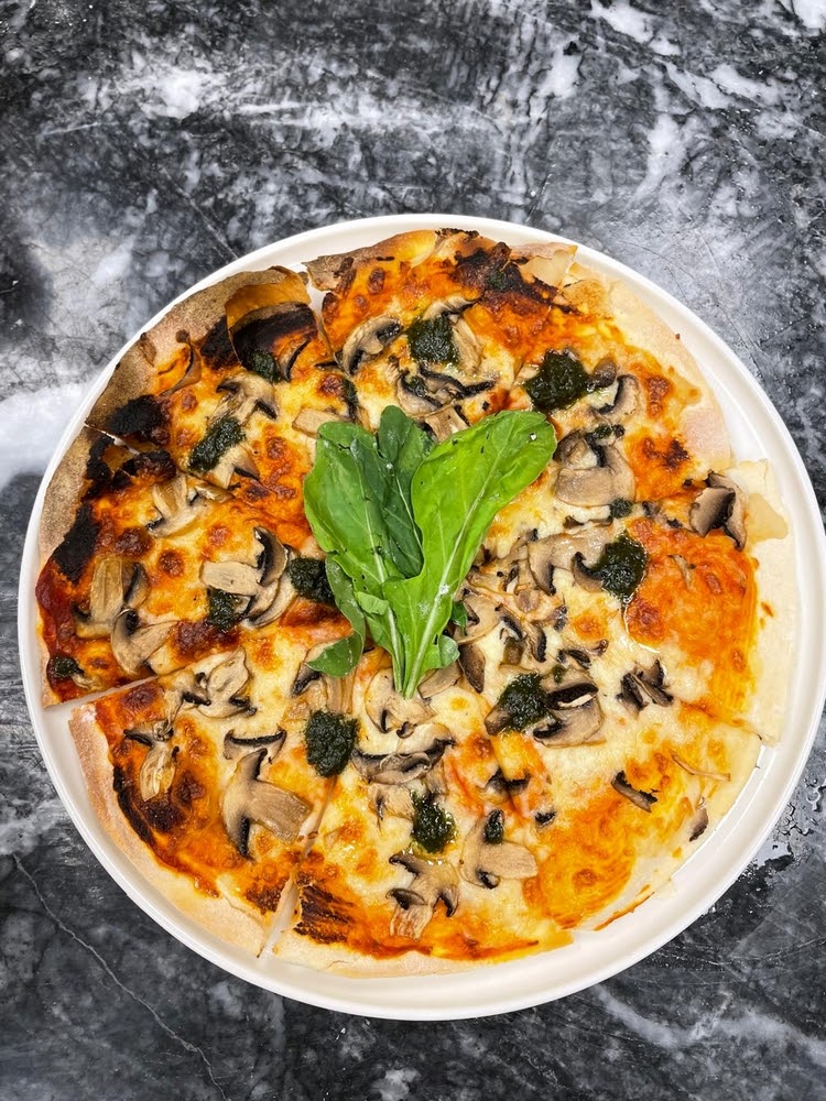 Mantarlı Pizza