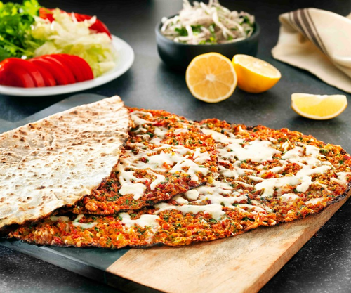 Lahmacun Kaşarlı